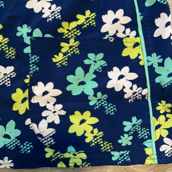 Heart soul scrub top XS - Picture 2 of 6